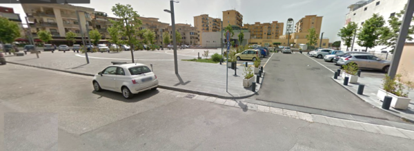 Naples rent furnished office parking - Image 34