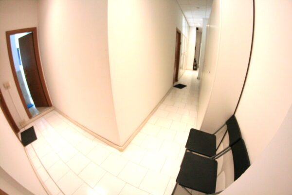 Naples rent furnished office parking - Image 10