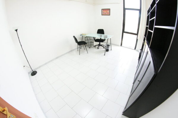 Commercial properties office to rent Naples