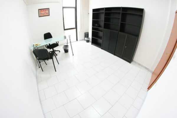 Commercial properties office to rent Naples